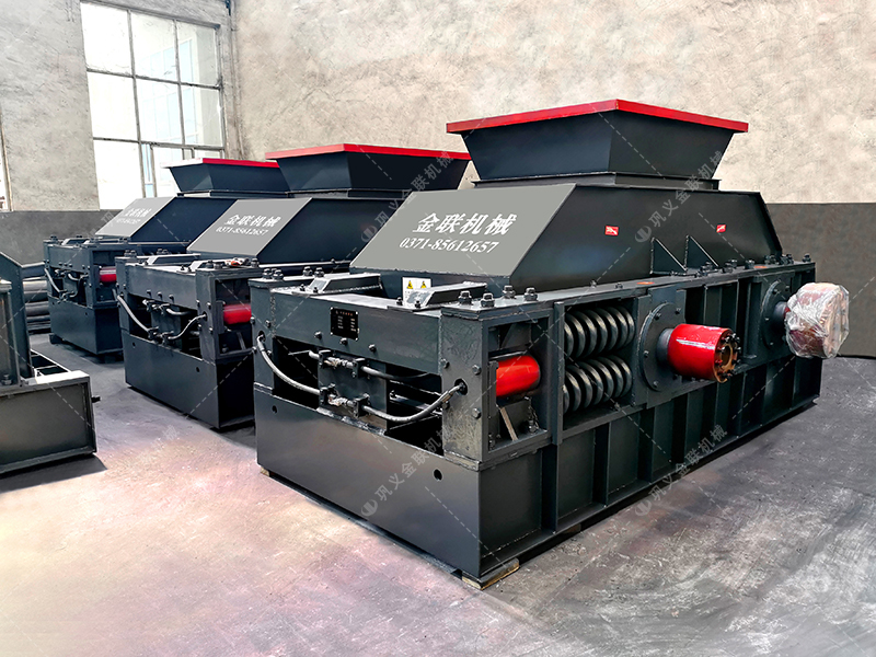 在破碎硬质合金材料时,对辊破碎机的表现如何? 在破碎硬质合金材料时,对辊破碎机的表现如何?