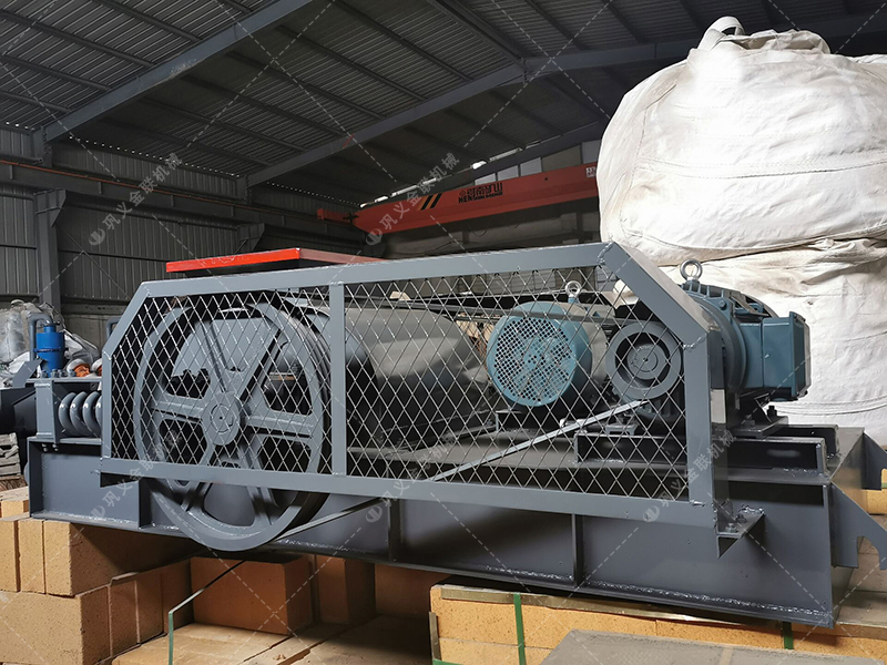 双齿辊破碎机在破碎湿物料时需要注意什么？