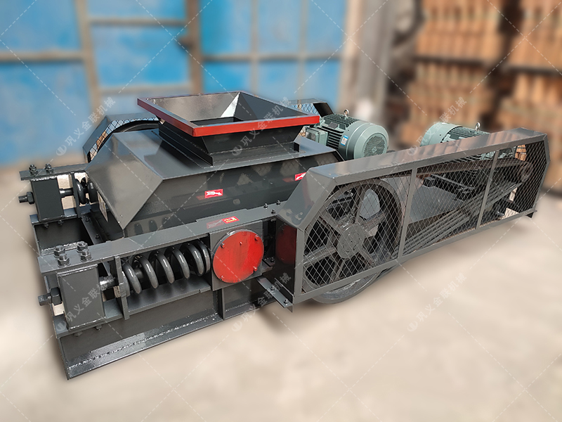 双齿辊破碎机在破碎湿物料时需要注意什么？