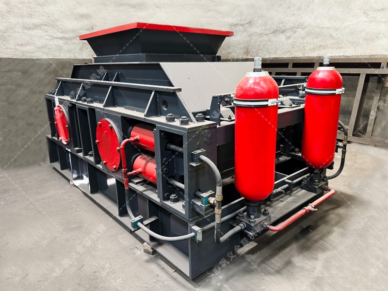 液压对辊制砂机:为何成为砂石厂的心头宝? 液压对辊制砂机:为何成为砂石厂的心头宝?